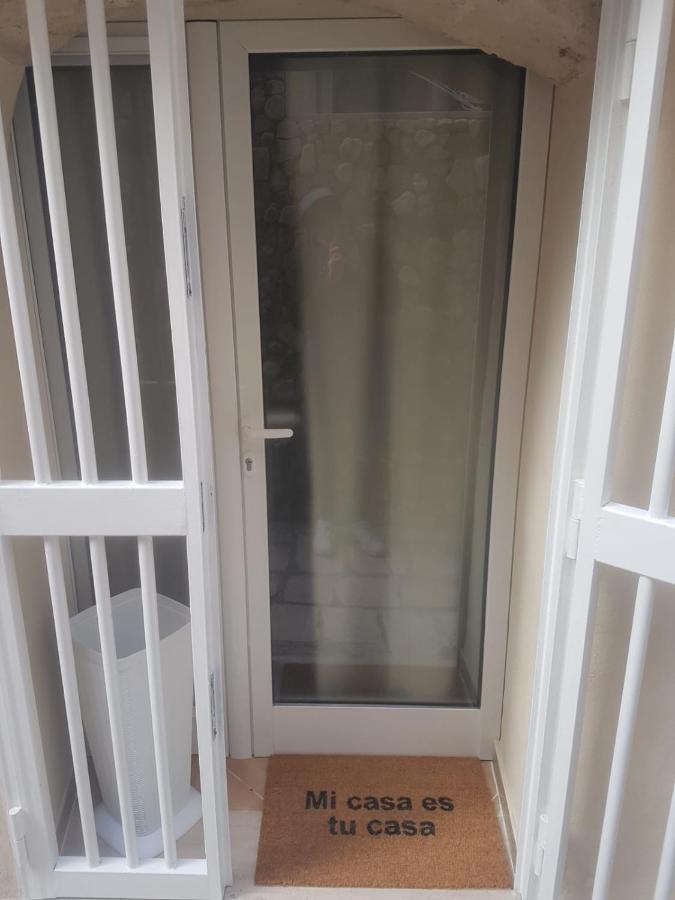 Residenza Rosaria Delle Meraviglie Bari Dış mekan fotoğraf